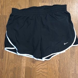 Nike Fit Dry Black running shorts size small